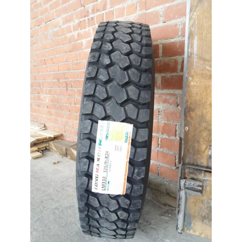 Грузовая шина 325/95 R24 Long March LM-338 22PR в Усть-Катаве