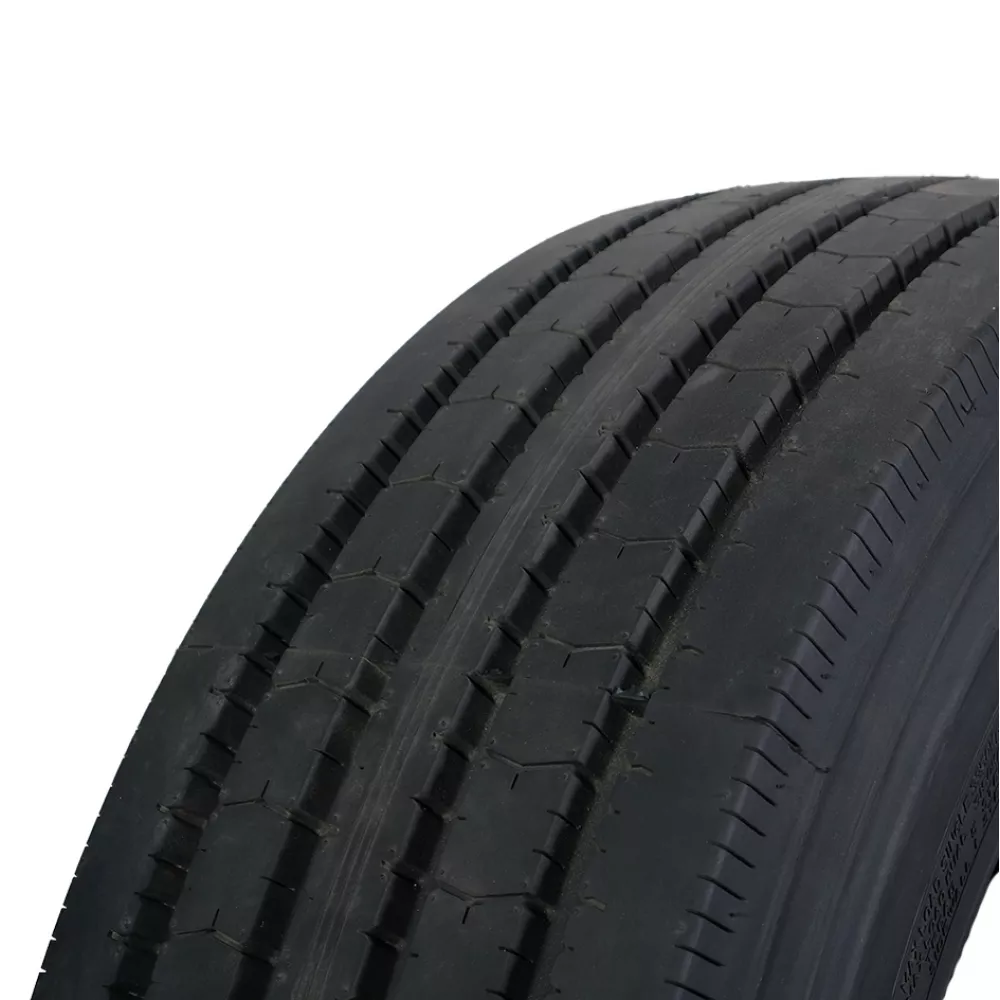 Грузовая шина 285/70 R19,5 Long March LM-216 18PR в Усть-Катаве