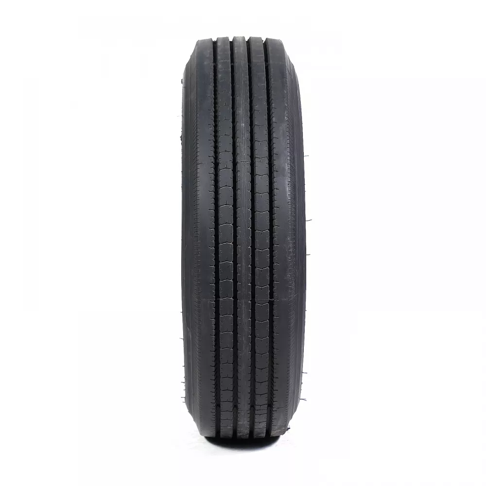 Грузовая шина 215/75 R17,5 Long March LM-216 16PR в Усть-Катаве