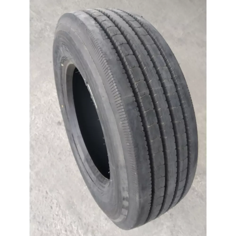 Грузовая шина 245/70 R19,5 Long March LM-216 16PR в Усть-Катаве