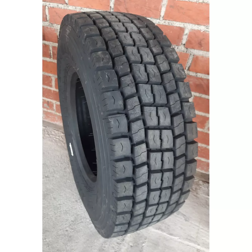 Грузовая шина 305/70 R19,5 Long March LM-329 18PR в Усть-Катаве